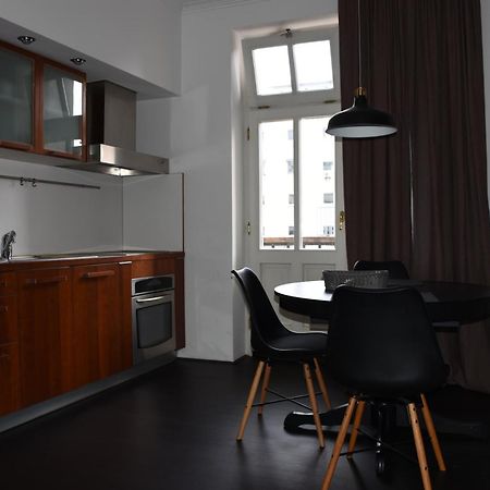 Center Marvel Apartman Ljubljana Kültér fotó